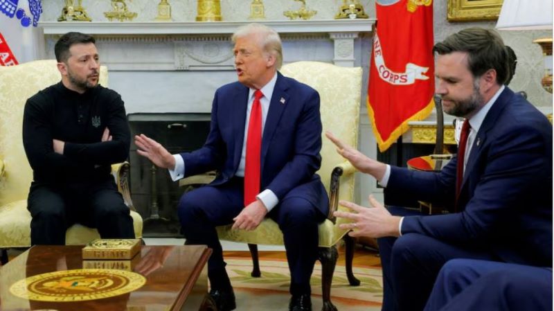 ফের বাকবিতণ্ডায় জড়ালেন ট্রাম্প-জেলেনস্কি